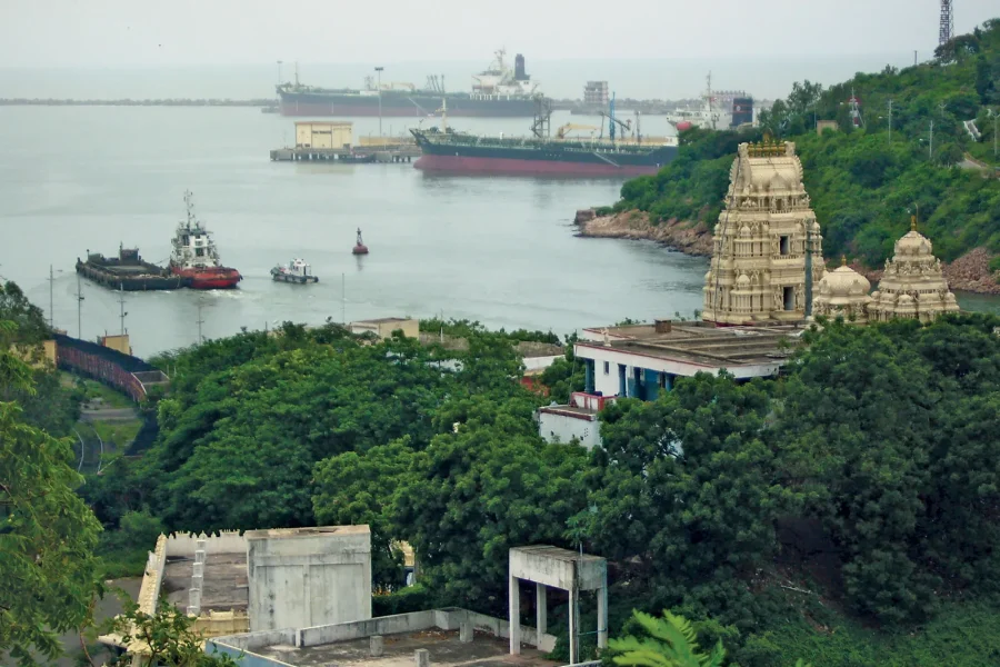 Andhra Pradesh: The Land of Rich Heritage and Coastal Charm