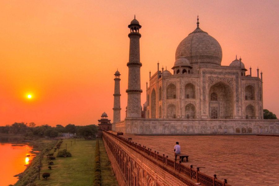 Taj Mahal Sunrise & Agra Fort Private Tour