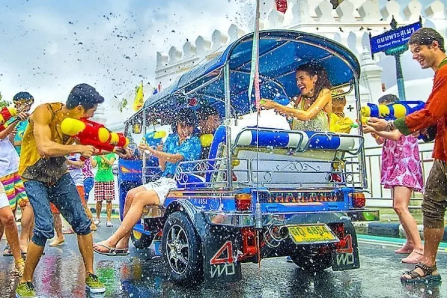 🇹🇭 THAILAND SONGKRAN FESTIVAL TRIP